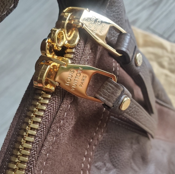 Louis Vuitton Empreinte - Picture 7 of 9